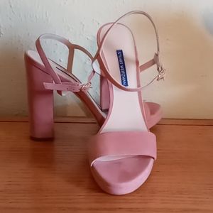 STUART WEITZMAN sandals